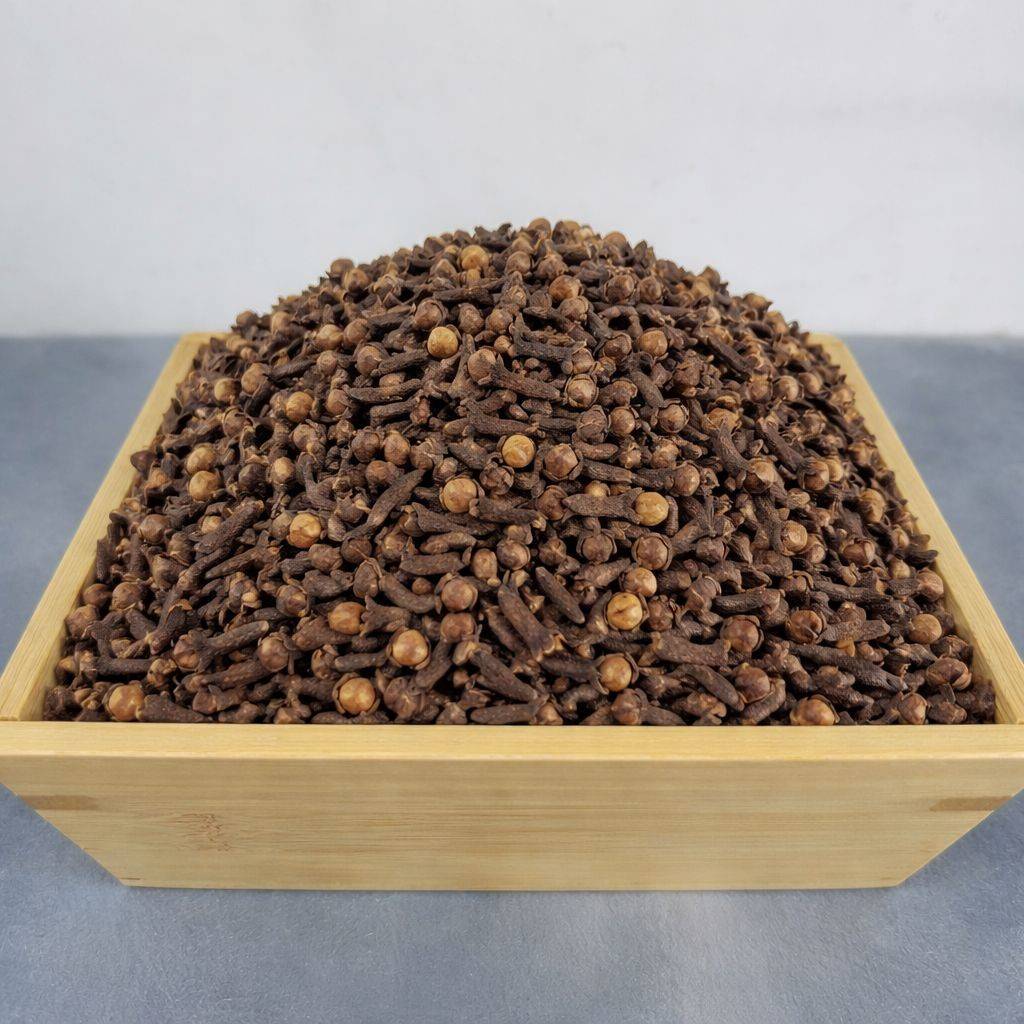 KARANFİL DİLEDİĞİN KADAR AL